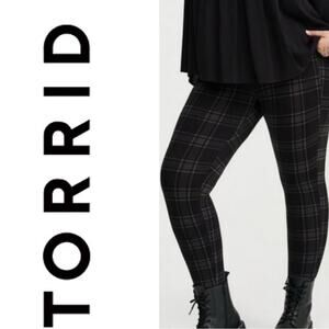 TORRID Women’s Full-Length Pocket Leggings Plaid Size 1